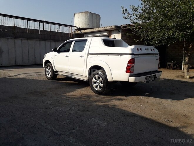 Toyota Hilux 2013, 125,000 km - 2.5 l - Bakı