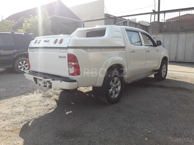 Toyota Hilux 2013, 125,000 km - 2.5 l - Bakı