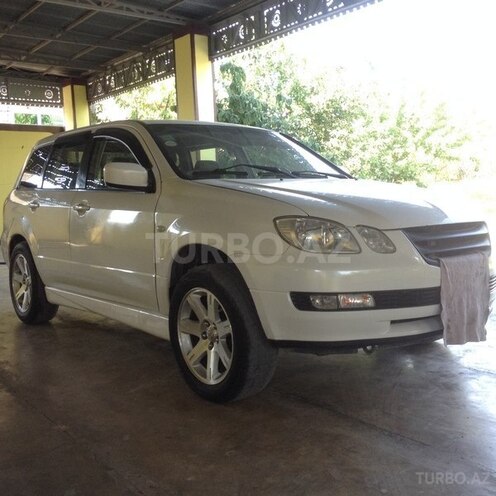 Mitsubishi Airtrek 2002, 167,980 km - 2.0 l - Saatlı