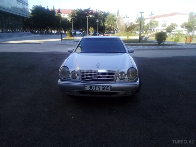 Mercedes E 230 1998, 388,000 km - 2.3 л - Sumqayıt