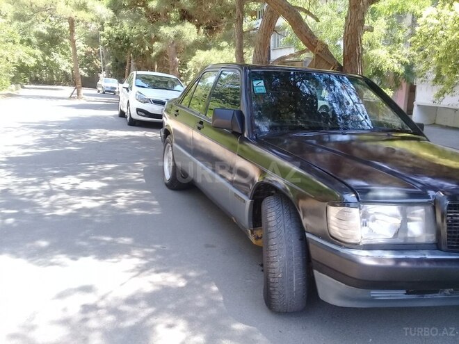 Mercedes 190 1989, 333,261 km - 2.0 l - Bakı