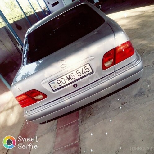 Mercedes E 200 1996, 242,046 km - 2.0 l - Beyləqan