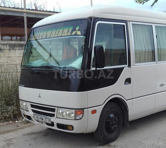 Mitsubishi Rosa 2009, 600,000 km - 4.3 l - Bakı