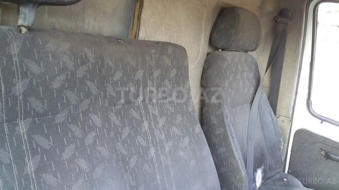 GAZ Sobol 2000, 225,000 km - 0.1 l - Qax