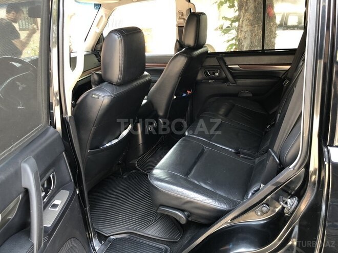 Mitsubishi Pajero 2007, 262,000 km - 3.0 l - Gəncə