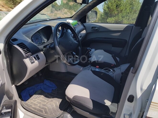 Mitsubishi L200 2011, 150,000 km - 2.5 л - Bakı