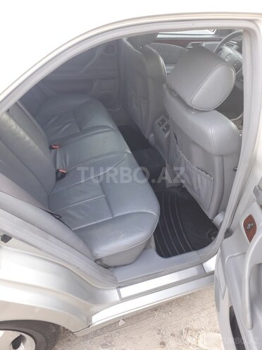 Mercedes E 270 2000, 325,987 km - 2.7 л - Bakı
