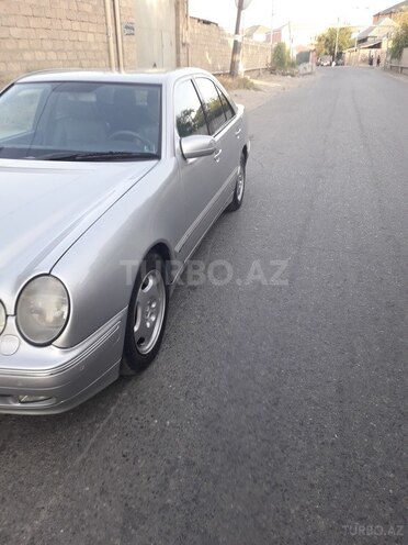 Mercedes E 270 2000, 325,987 km - 2.7 л - Bakı