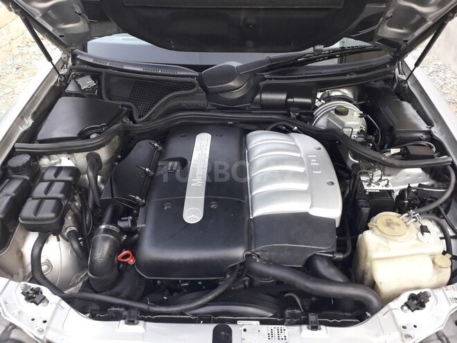 Mercedes E 270 2000, 325,987 km - 2.7 л - Bakı