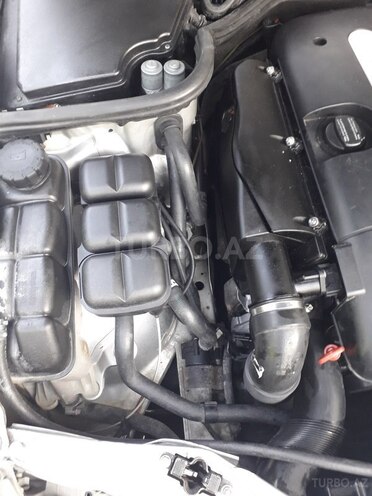 Mercedes E 270 2000, 325,987 km - 2.7 л - Bakı