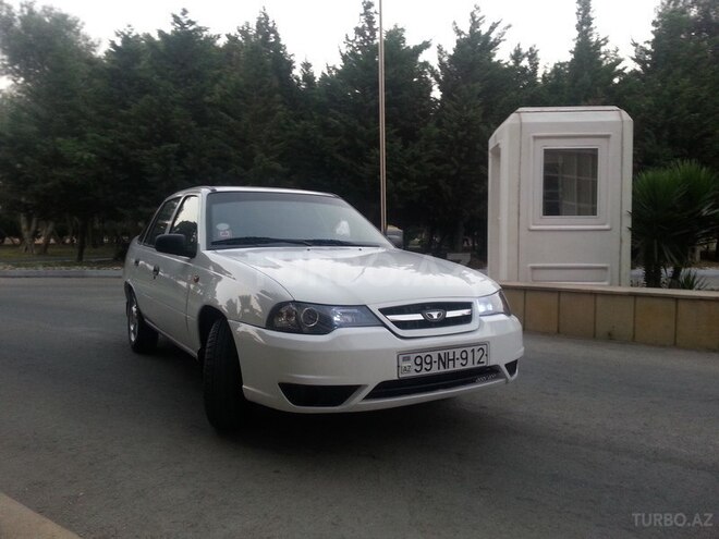 Daewoo Nexia 2011, 174,000 km - 1.6 л - Bakı