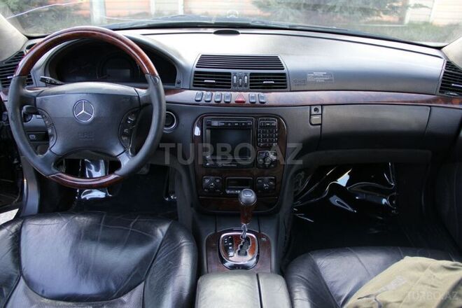 Mercedes S 320 1999, 240,000 km - 3.2 l - Quba