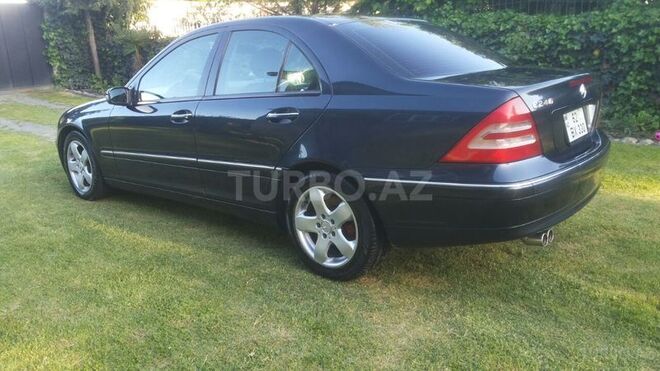 Mercedes C 250 2001, 218,000 km - 2.6 л - Zaqatala