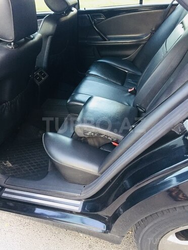 Mercedes E 220 2002, 59,000 km - 2.2 l - Bakı