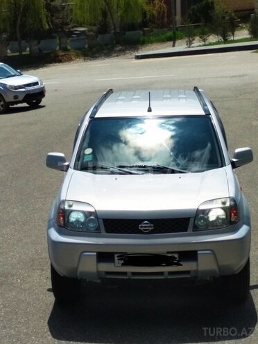 Nissan X-Trail 2003, 146,000 km - 2.0 l - Qusar