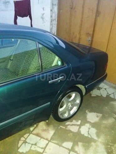 Mercedes E 240 1997, 213,000 km - 2.4 л - Bakı