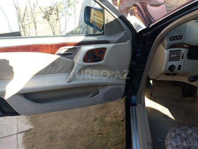 Mercedes E 240 1997, 213,000 km - 2.4 л - Bakı