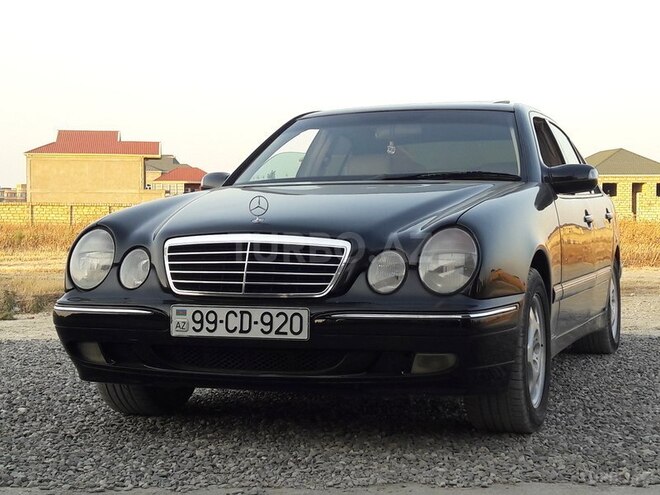 Mercedes E 320 2000, 302,000 km - 3.2 l - Xırdalan