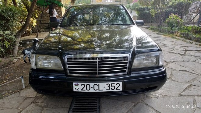 Mercedes C 220 1994, 286,233 km - 2.2 l - Gəncə