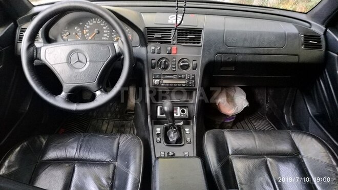 Mercedes C 220 1994, 286,233 km - 2.2 l - Gəncə