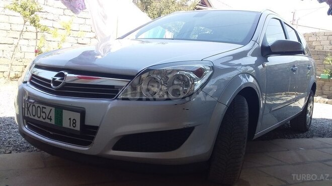 Opel Astra 2007, 172,000 km - 1.7 l - Bakı