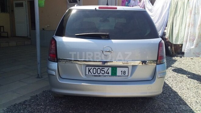 Opel Astra 2007, 172,000 km - 1.7 l - Bakı