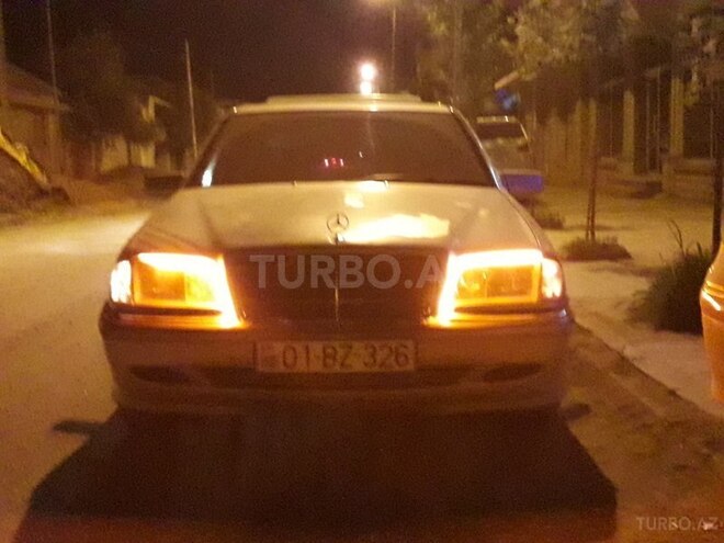 Mercedes C 220 1997, 359,191 km - 2.2 l - Bakı