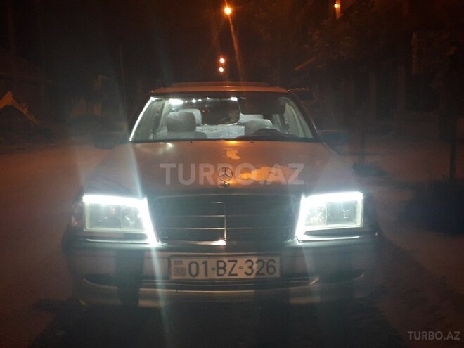 Mercedes C 220 1997, 359,191 km - 2.2 l - Bakı