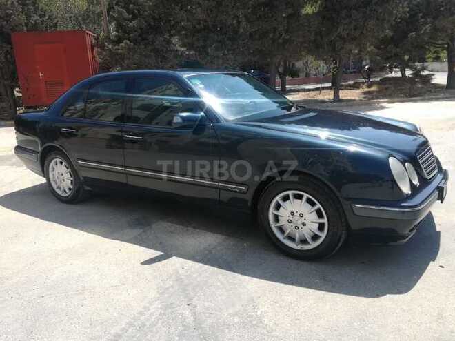 Mercedes E 240 1999, 245,000 km - 2.6 l - Bakı
