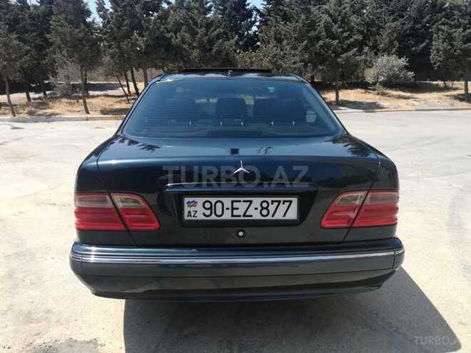 Mercedes E 240 1999, 245,000 km - 2.6 l - Bakı