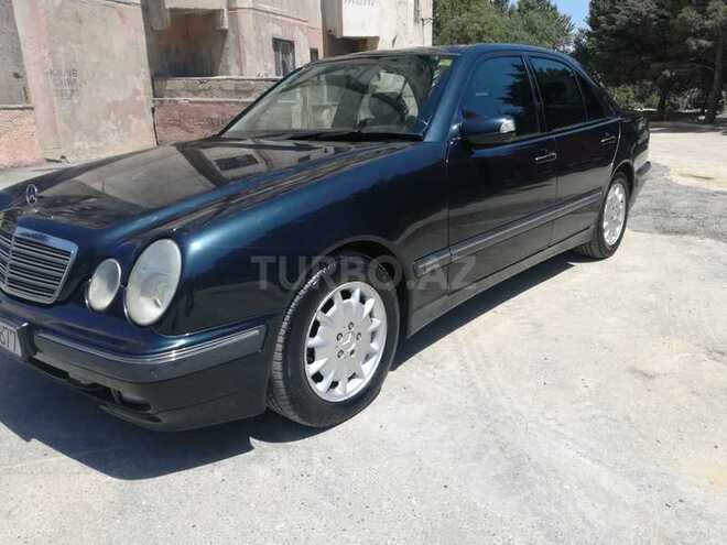 Mercedes E 240 1999, 245,000 km - 2.6 l - Bakı