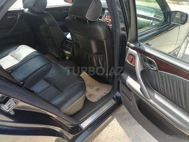 Mercedes E 240 1999, 245,000 km - 2.6 l - Bakı