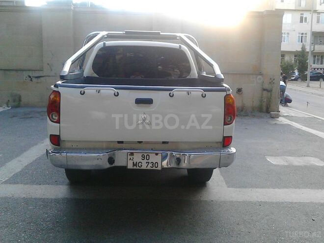Mitsubishi L200 2007, 155,000 km - 2.5 l - Bakı