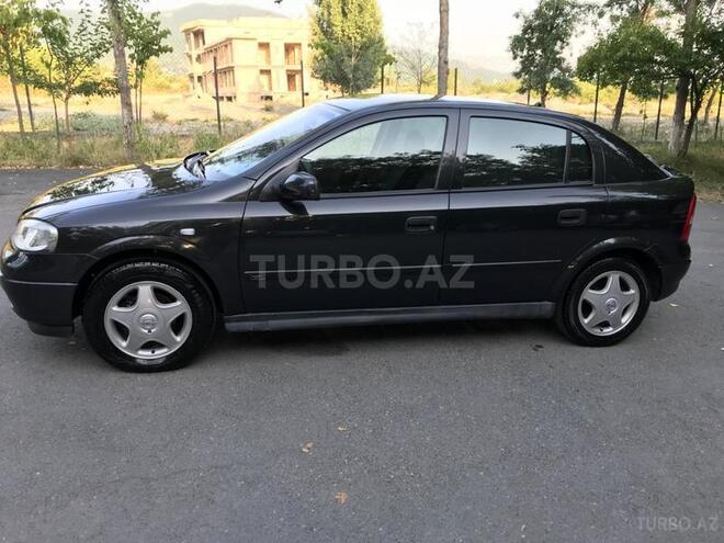 Opel Astra 1998, 215,080 km - 1.6 l - Şəki