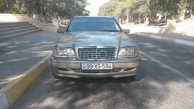 Mercedes C 200 1998, 280,000 km - 2.0 l - Bakı