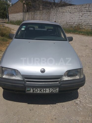 Opel Omega 1987, 300,000 km - 0.2 л - Bakı