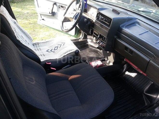 LADA (VAZ) 2115 2000, 233,000 km - 1.5 l - Astara