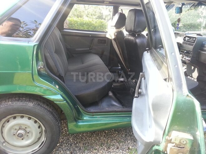 LADA (VAZ) 2115 2000, 233,000 km - 1.5 l - Astara