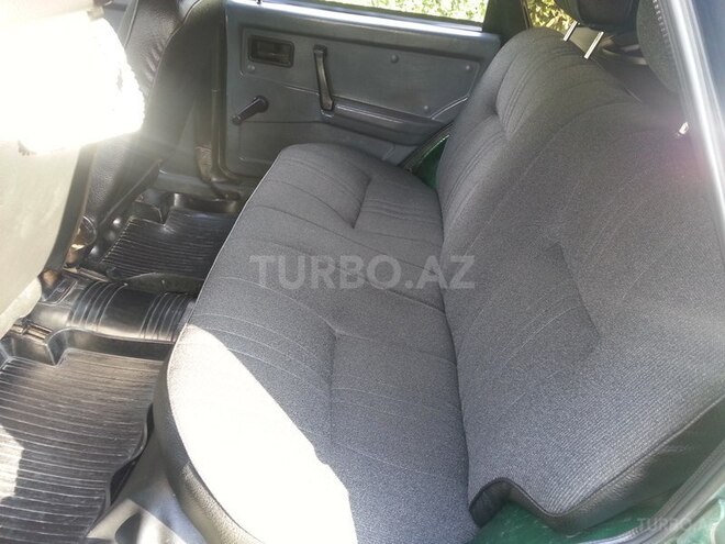 LADA (VAZ) 2115 2000, 233,000 km - 1.5 l - Astara