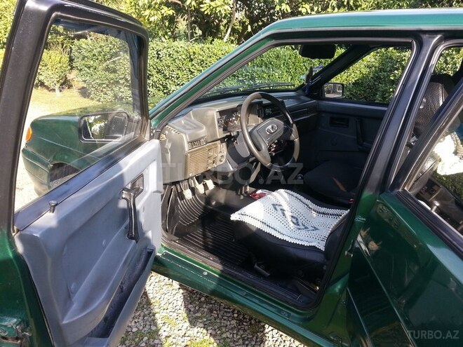 LADA (VAZ) 2115 2000, 233,000 km - 1.5 l - Astara