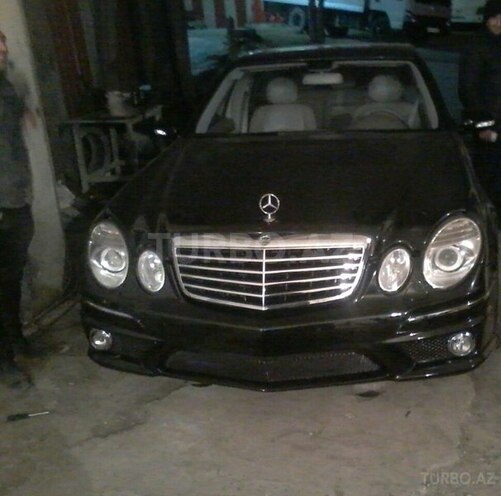 Mercedes E 320 2003, 186,550 km - 0.3 l - Bakı