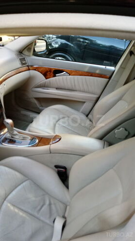 Mercedes E 320 2003, 186,550 km - 0.3 l - Bakı