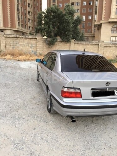 BMW 320 1996, 232,123 km - 2.0 л - Bakı