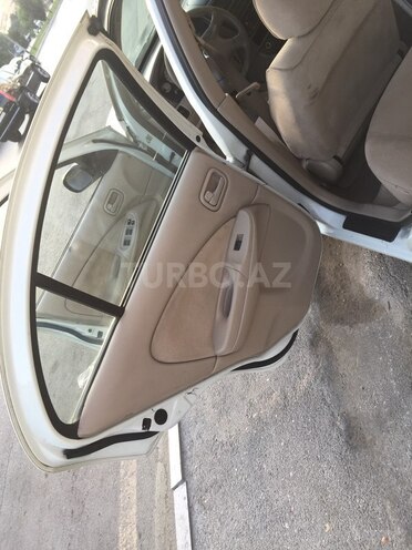 Nissan Sunny 2008, 280,000 km - 1.3 л - Bakı