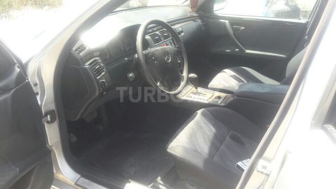Mercedes C 220 2000, 308,361 km - 2.2 l - Bakı