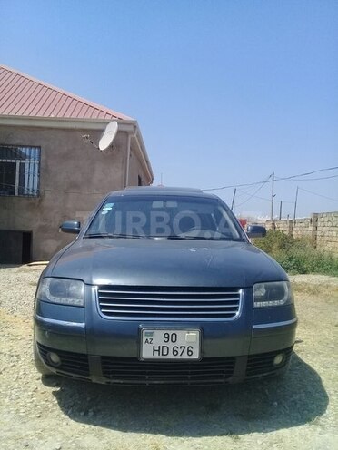 Volkswagen Passat 2003, 210,000 km - 1.8 l - Ağdaş