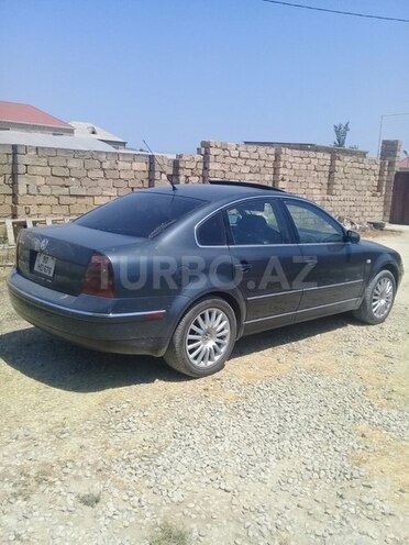Volkswagen Passat 2003, 210,000 km - 1.8 l - Ağdaş