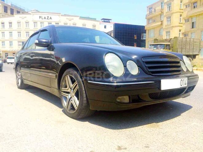Mercedes E 240 1999, 260,000 km - 2.4 л - Bakı