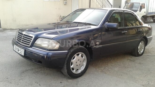 Mercedes C 180 1995, 255,000 km - 1.8 л - Bakı
