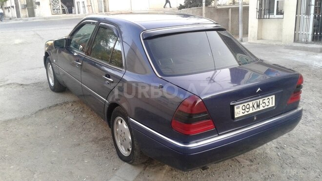 Mercedes C 180 1995, 255,000 km - 1.8 л - Bakı